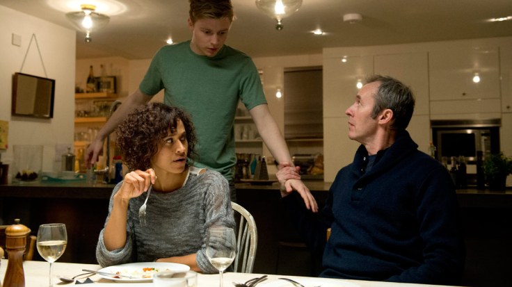 TheTunnel-S01E01-Gallery-08-16x9-1